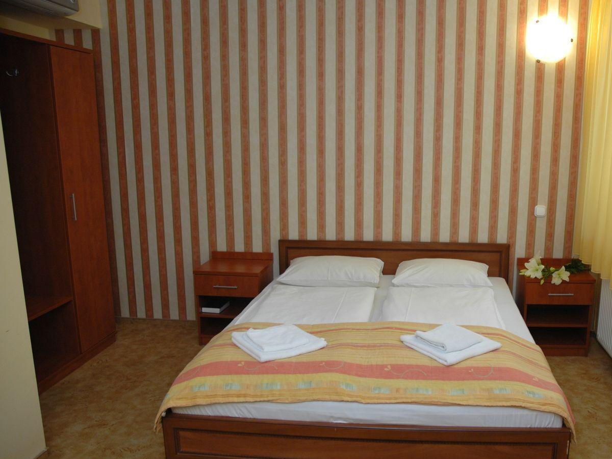 Atlantic Hotel Budapest Exteriör bild