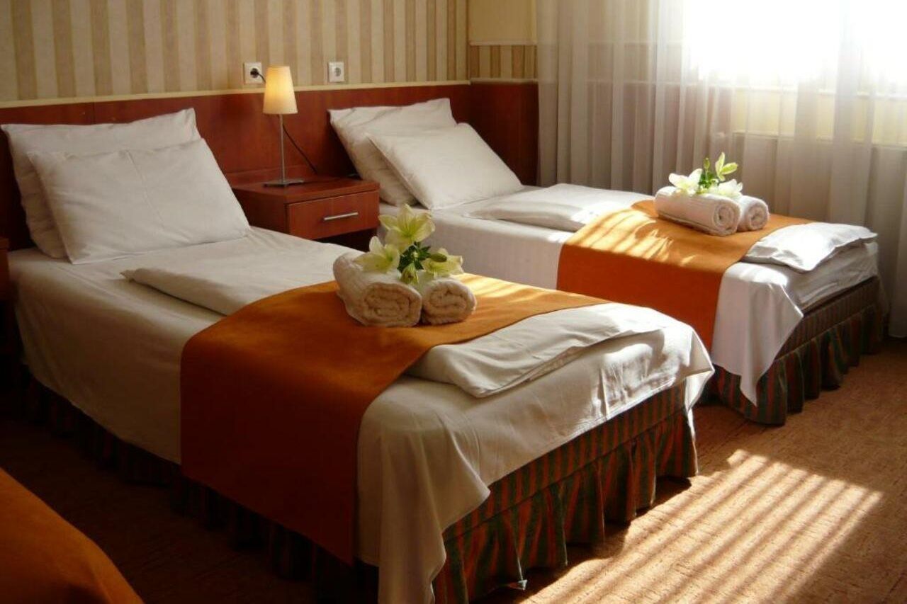 Atlantic Hotel Budapest Exteriör bild